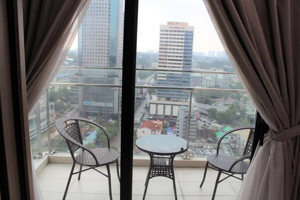 Suasana D'home Jb Pangsapuri